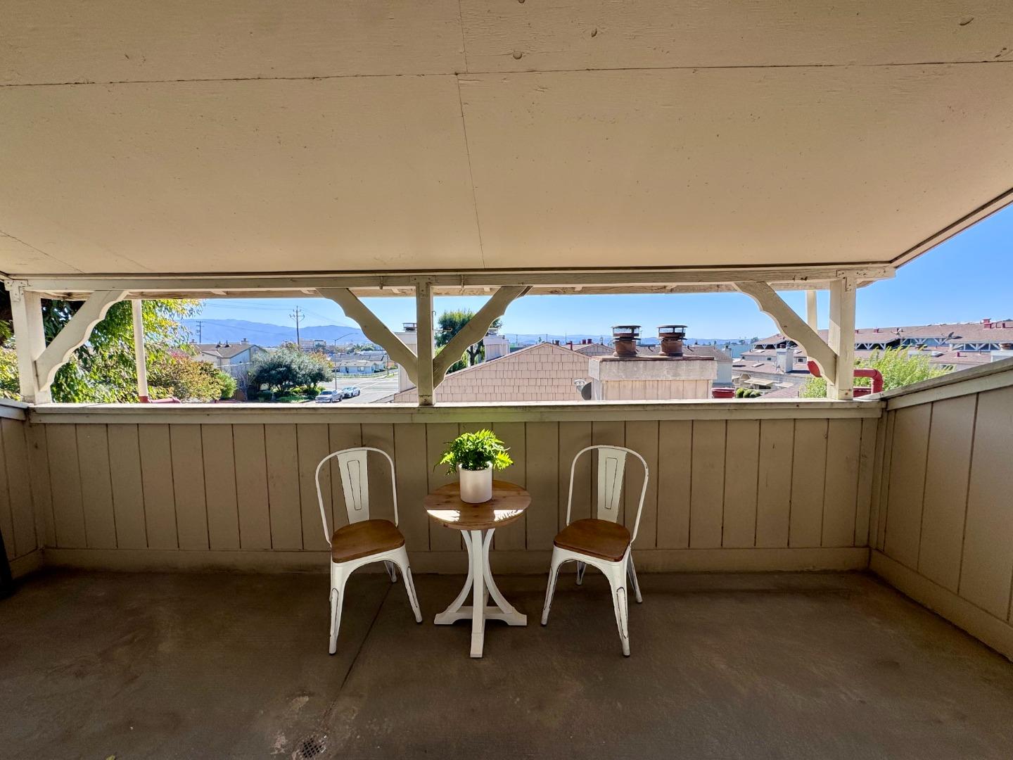 Detail Gallery Image 16 of 16 For 104 W Rossi St #13,  Salinas,  CA 93901 - 1 Beds | 1/1 Baths