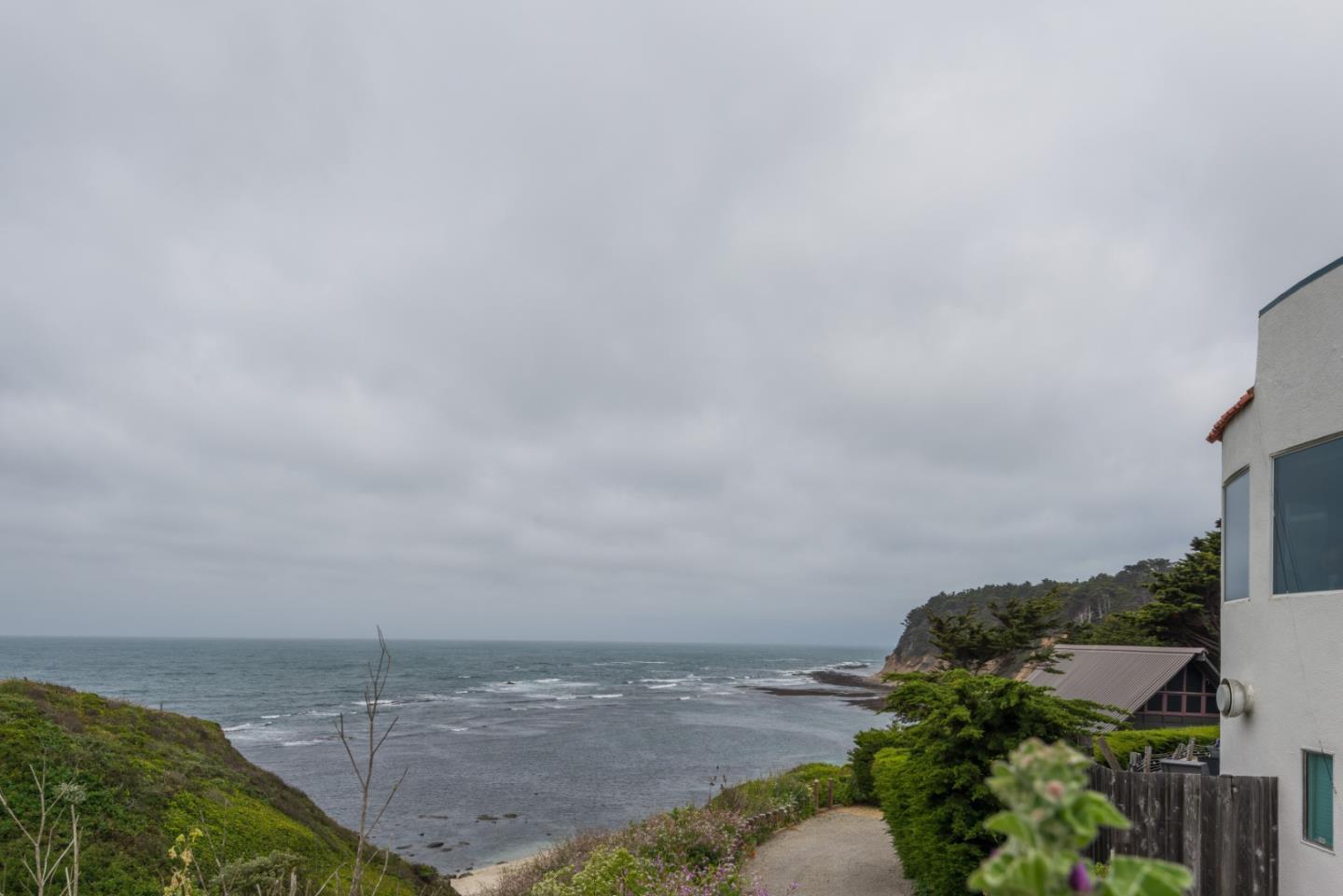 0000 Oak Avenue, Moss Beach, CA, 94038