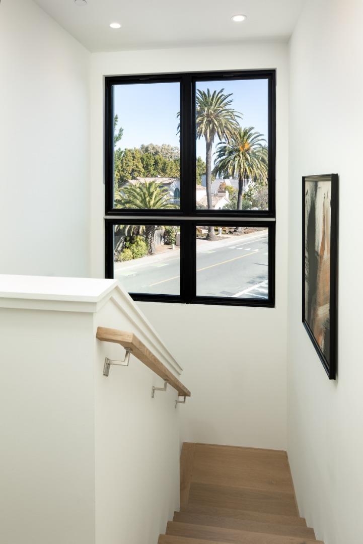 Detail Gallery Image 15 of 23 For 14 4th St, Los Altos,  CA 94022 - 3 Beds | 3 Baths