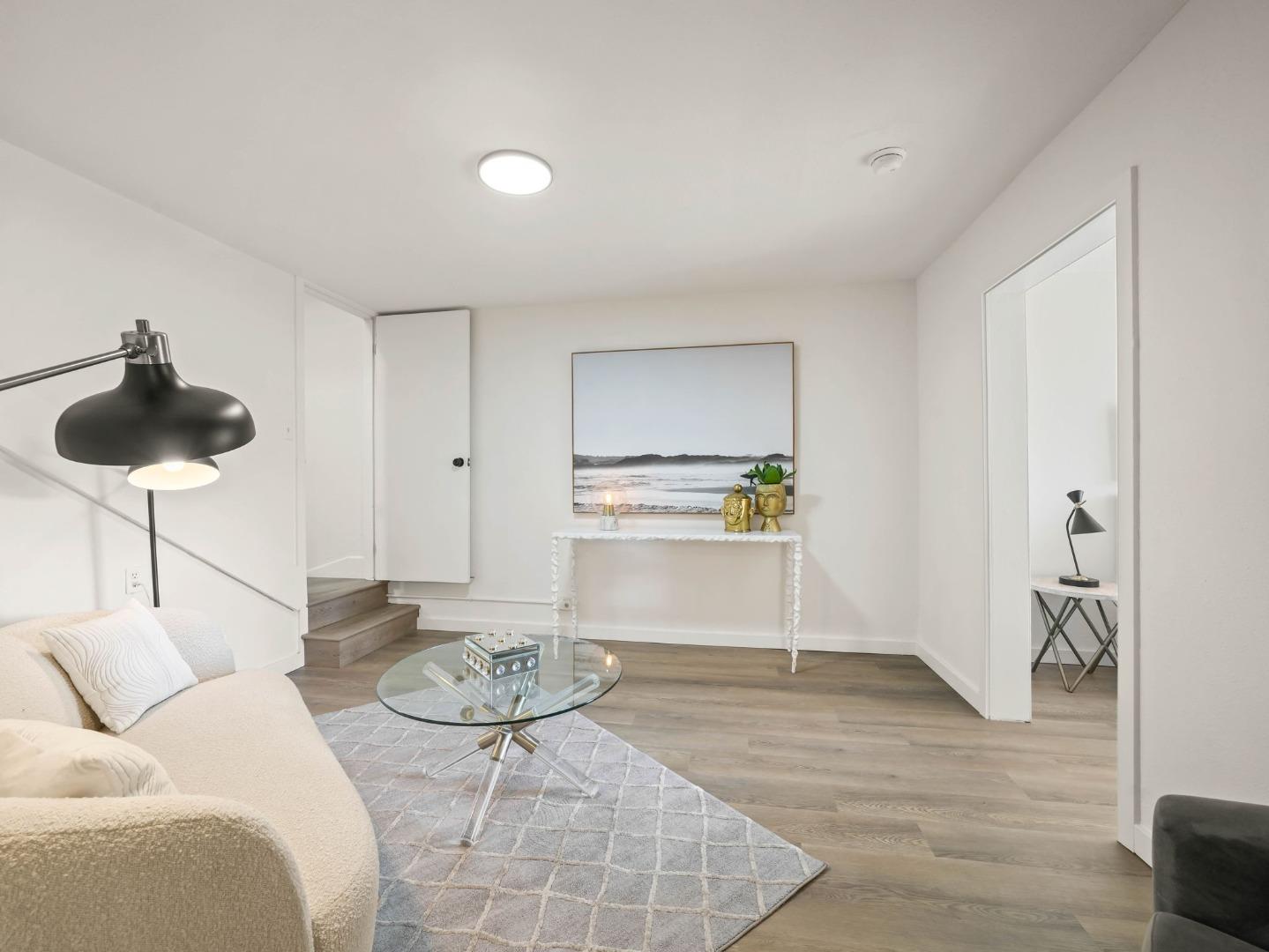 Detail Gallery Image 26 of 49 For 318 Topeka Ave, San Francisco,  CA 94124 - 4 Beds | 2 Baths