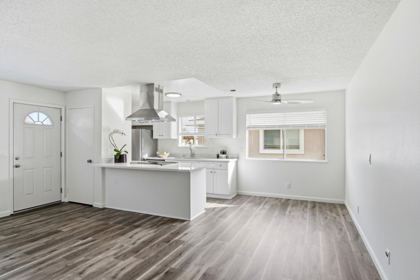 Detail Gallery Image 15 of 34 For 2323 Samaritan Dr #4,  San Jose,  CA 95124 - 2 Beds | 1 Baths