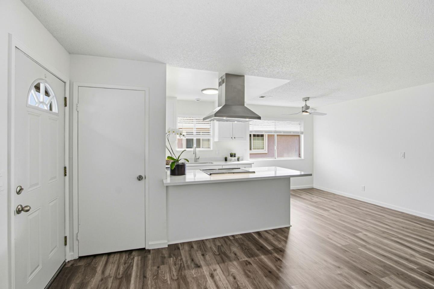 Detail Gallery Image 16 of 34 For 2323 Samaritan Dr #4,  San Jose,  CA 95124 - 2 Beds | 1 Baths