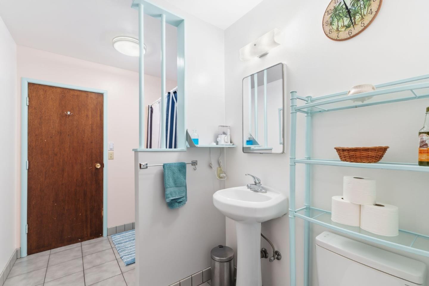 Detail Gallery Image 15 of 49 For 185 Woodston Way, Ben Lomond,  CA 95005 - 3 Beds | 1/1 Baths