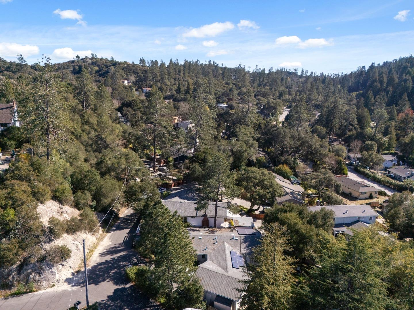 Detail Gallery Image 44 of 49 For 185 Woodston Way, Ben Lomond,  CA 95005 - 3 Beds | 1/1 Baths