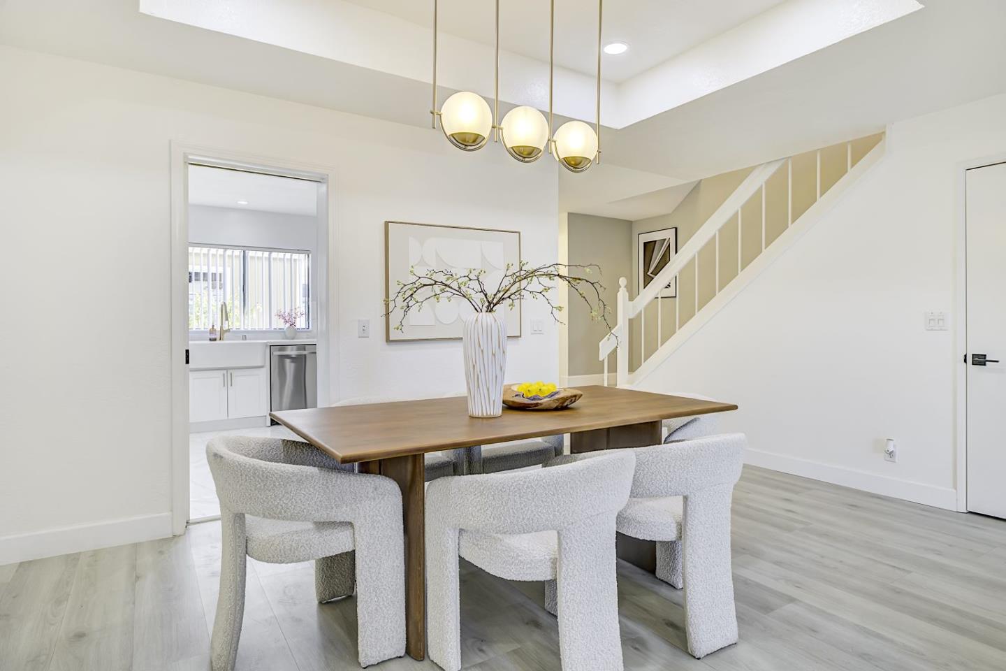 Detail Gallery Image 5 of 39 For 857 Canis Ln, Foster City,  CA 94404 - 3 Beds | 2/1 Baths