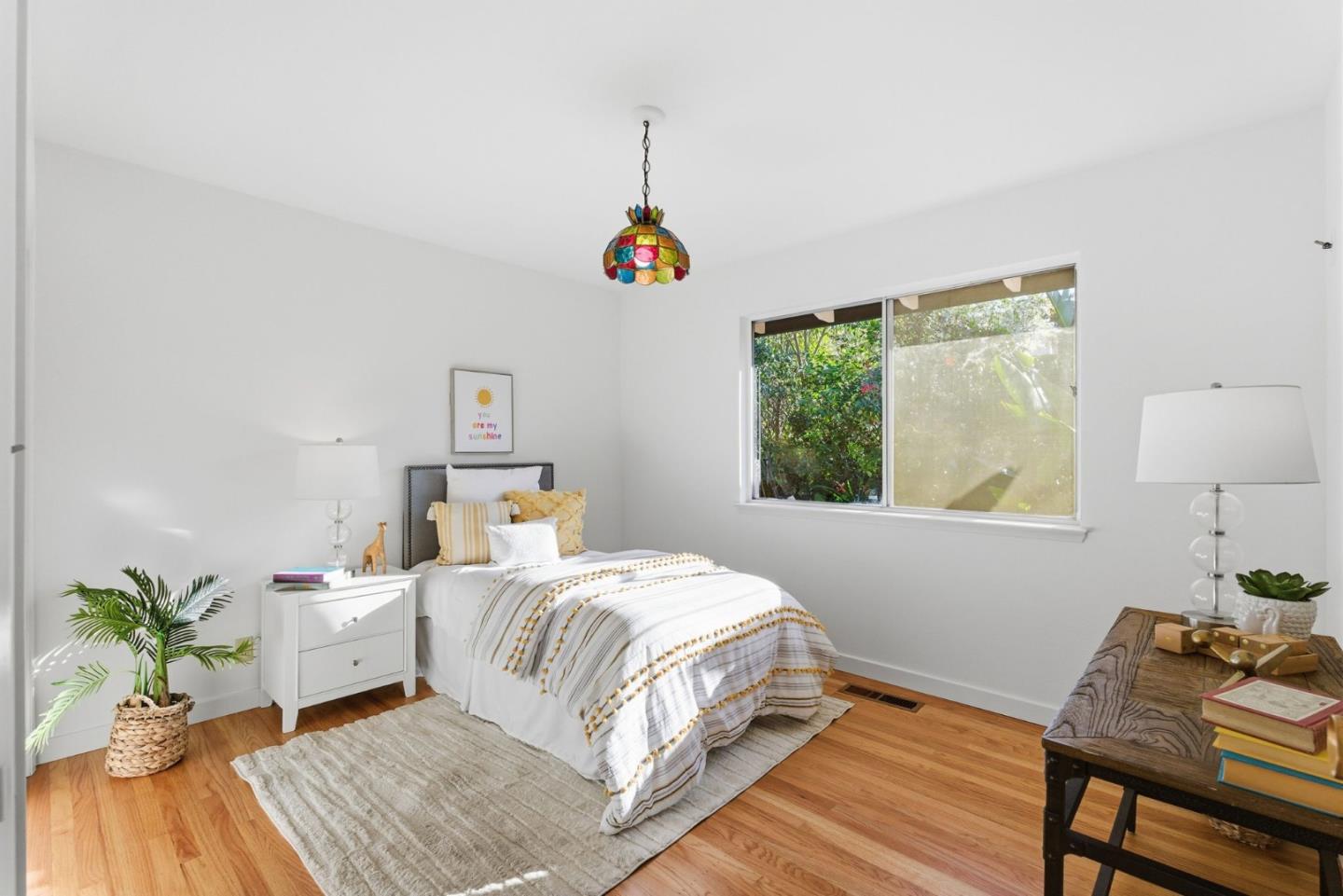 Detail Gallery Image 26 of 44 For 1235 via Huerta, Los Altos,  CA 94024 - 4 Beds | 3 Baths