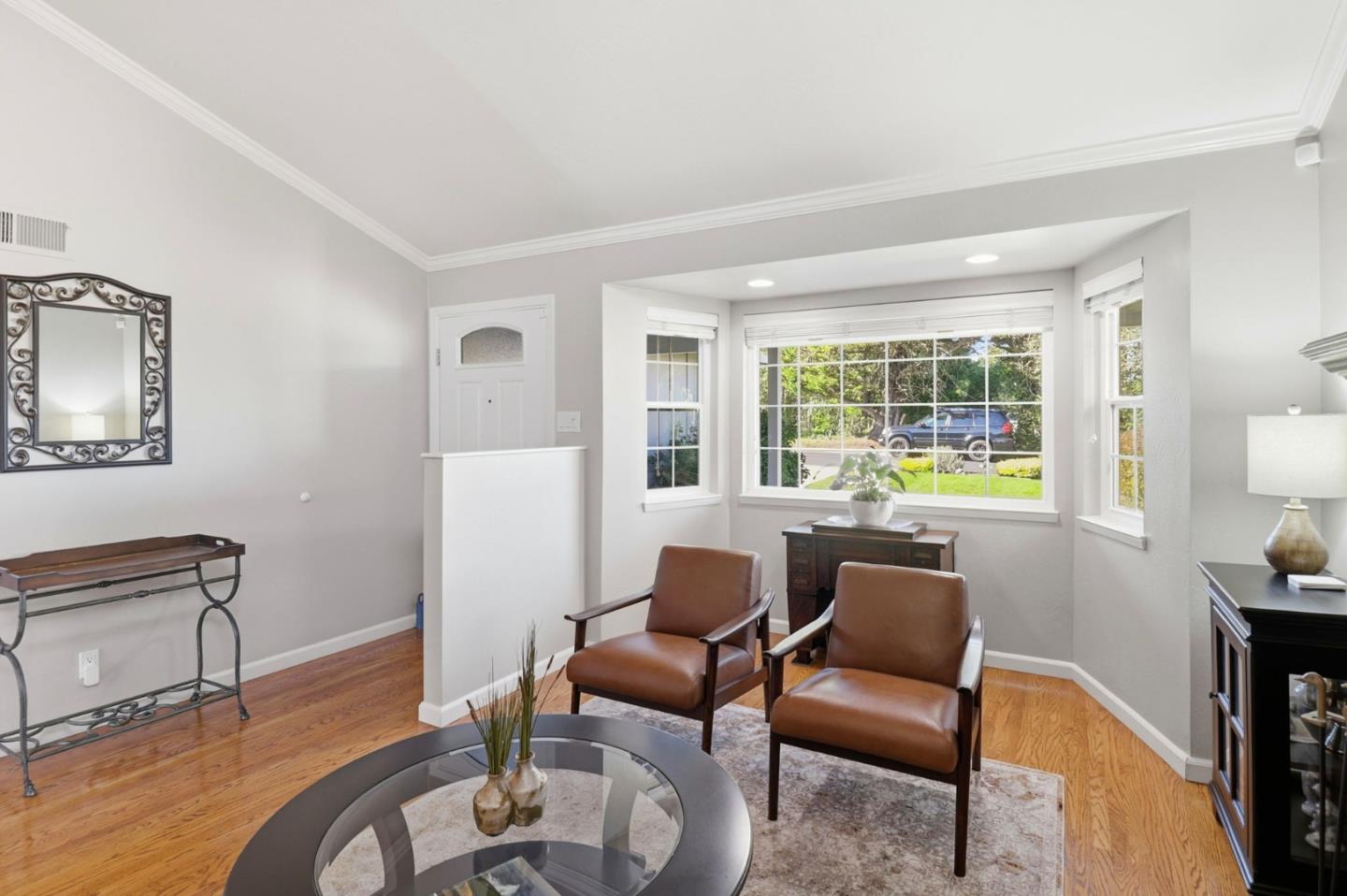 Detail Gallery Image 6 of 33 For 3421 Lodge Dr, Belmont,  CA 94002 - 3 Beds | 2 Baths