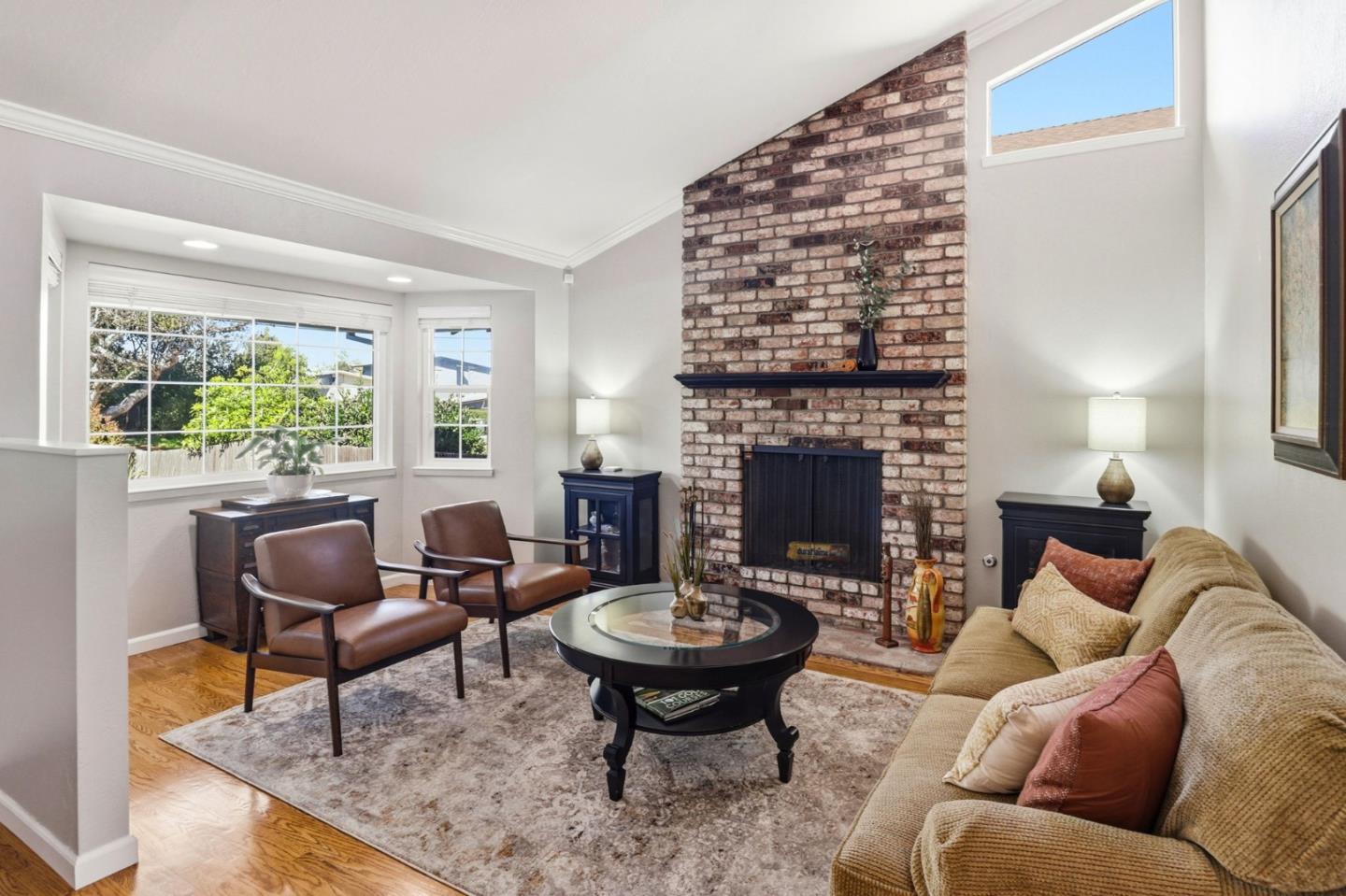 Detail Gallery Image 7 of 33 For 3421 Lodge Dr, Belmont,  CA 94002 - 3 Beds | 2 Baths