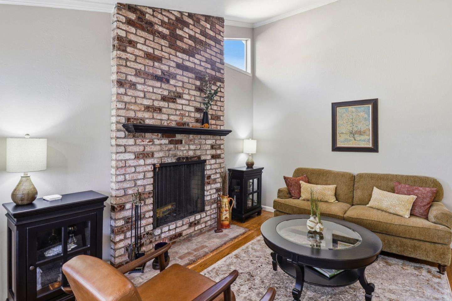 Detail Gallery Image 9 of 33 For 3421 Lodge Dr, Belmont,  CA 94002 - 3 Beds | 2 Baths