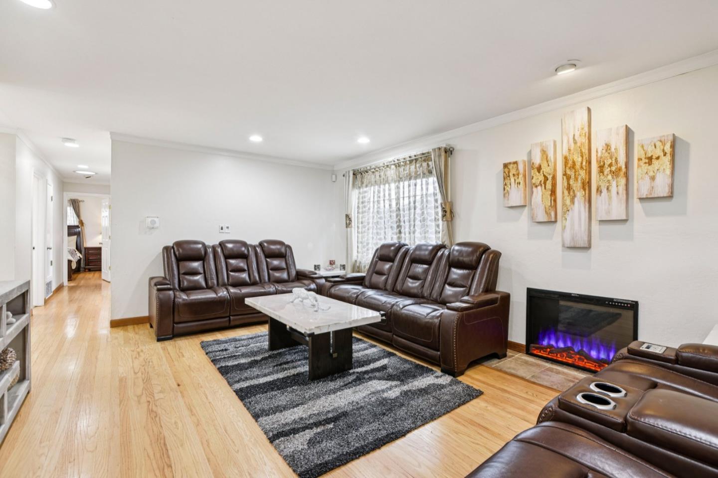 Detail Gallery Image 5 of 41 For 3272 Vistamont Dr, San Jose,  CA 95118 - 3 Beds | 2 Baths