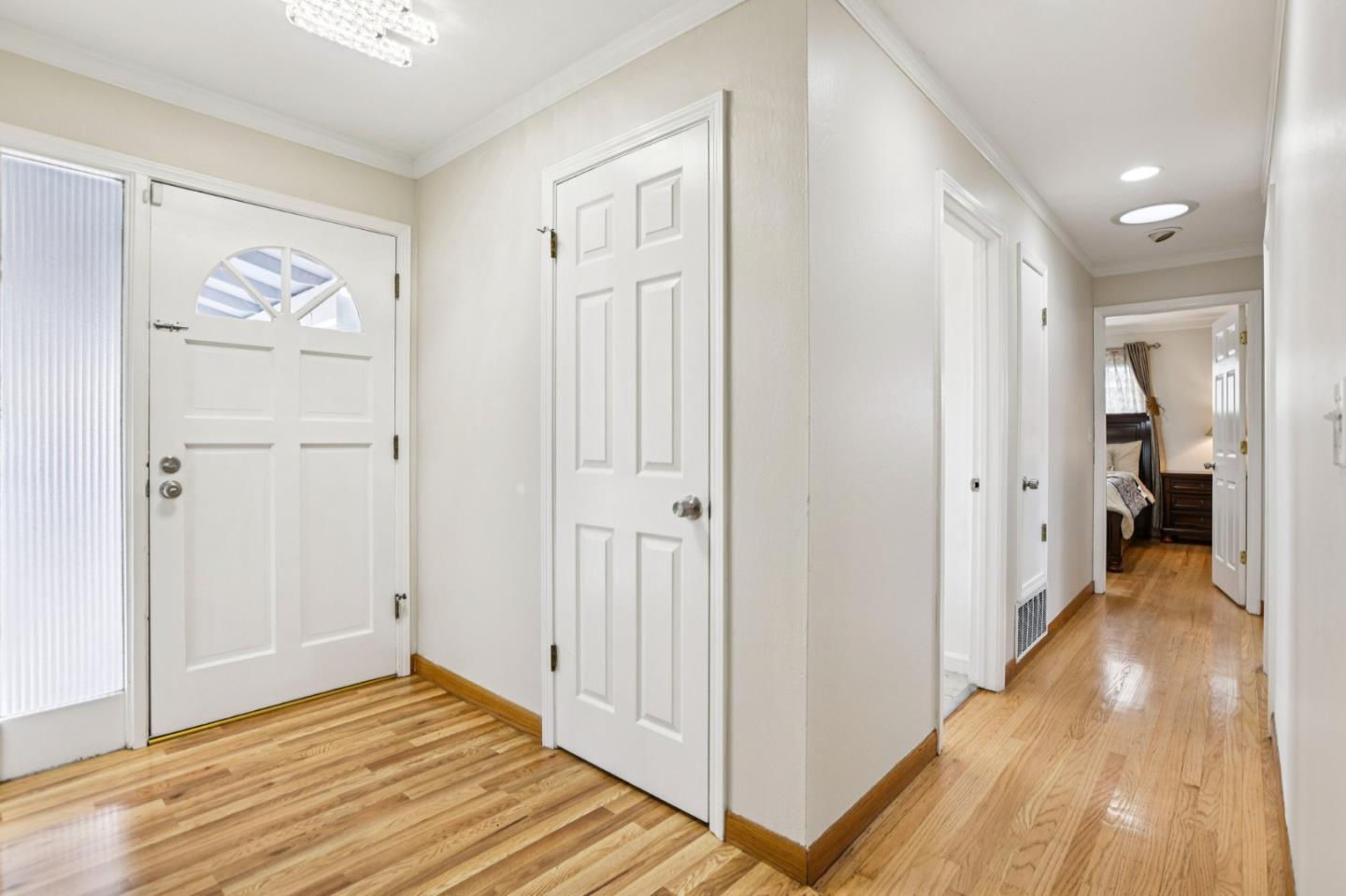 Detail Gallery Image 3 of 41 For 3272 Vistamont Dr, San Jose,  CA 95118 - 3 Beds | 2 Baths