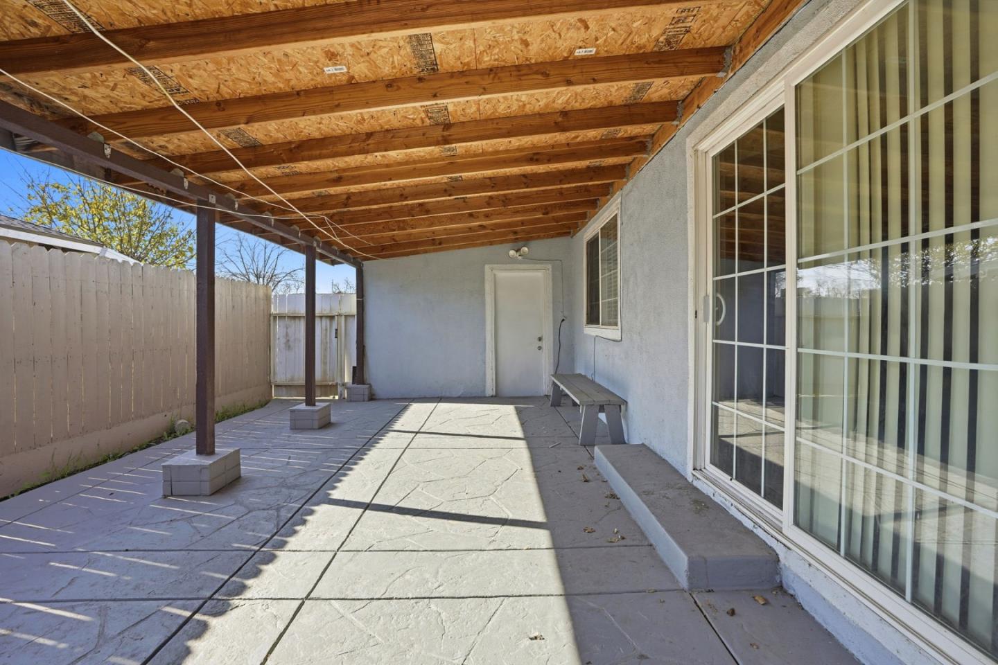 Detail Gallery Image 19 of 29 For 154 N Santa Rosa St, Los Banos,  CA 93635 - 3 Beds | 2 Baths