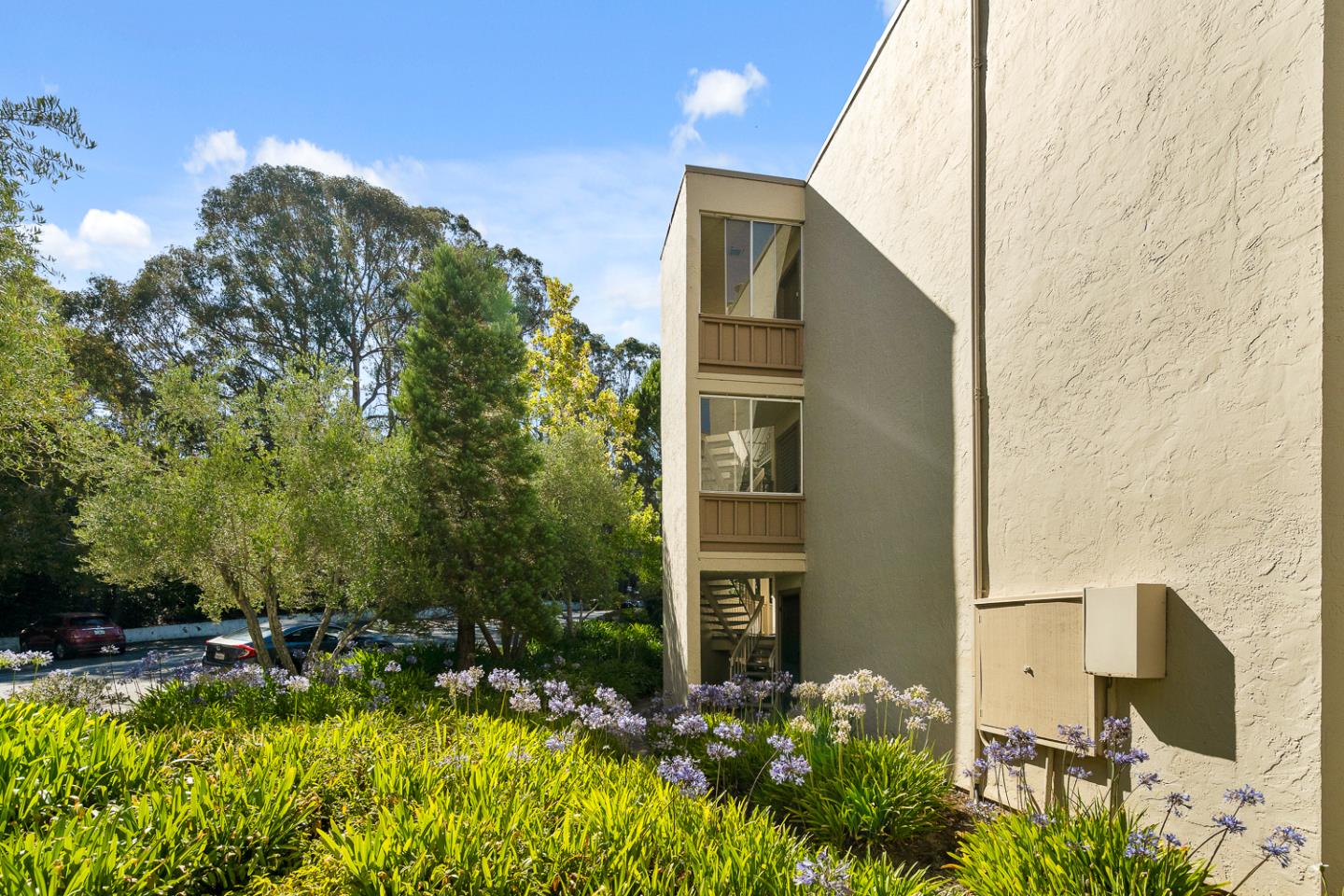 Detail Gallery Image 30 of 34 For 320 Vallejo Dr #40,  Millbrae,  CA 94030 - 2 Beds | 2 Baths