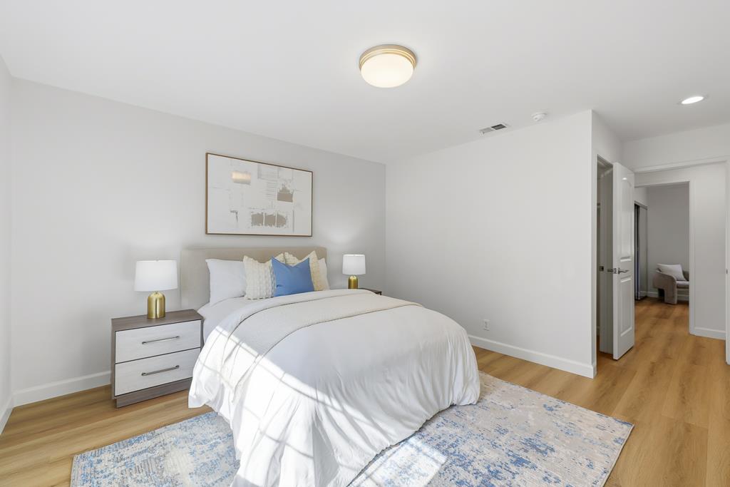 Detail Gallery Image 19 of 37 For 1036 Chula Vista Ter, Sunnyvale,  CA 94086 - 2 Beds | 2/1 Baths