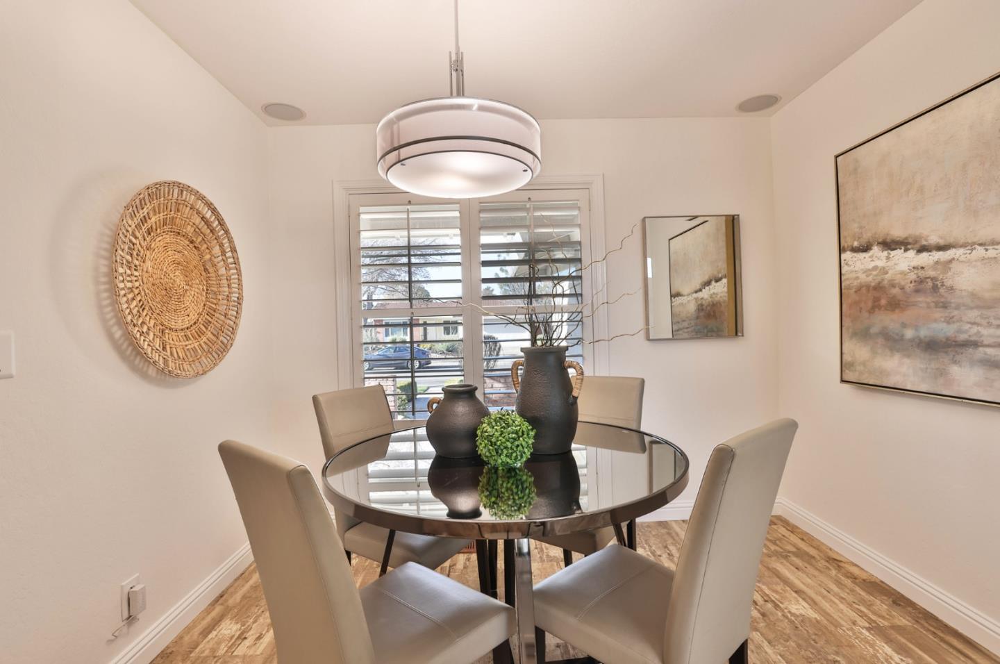 Detail Gallery Image 9 of 27 For 860 Buchser Way, San Jose,  CA 95125 - 3 Beds | 2/1 Baths