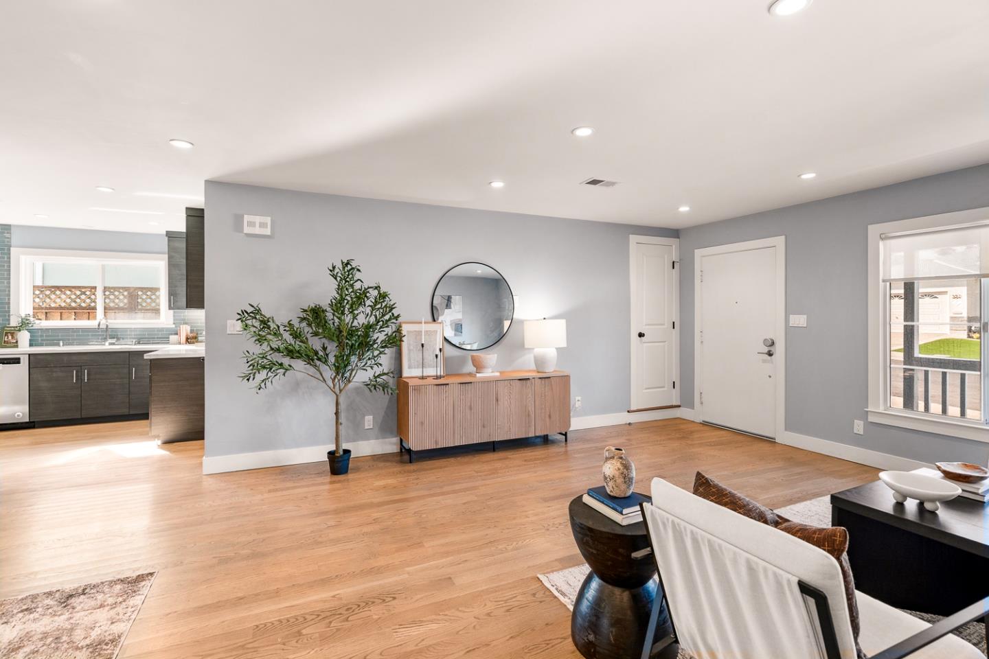 Detail Gallery Image 8 of 37 For 331 Rockwood Dr, South San Francisco,  CA 94080 - 3 Beds | 2 Baths