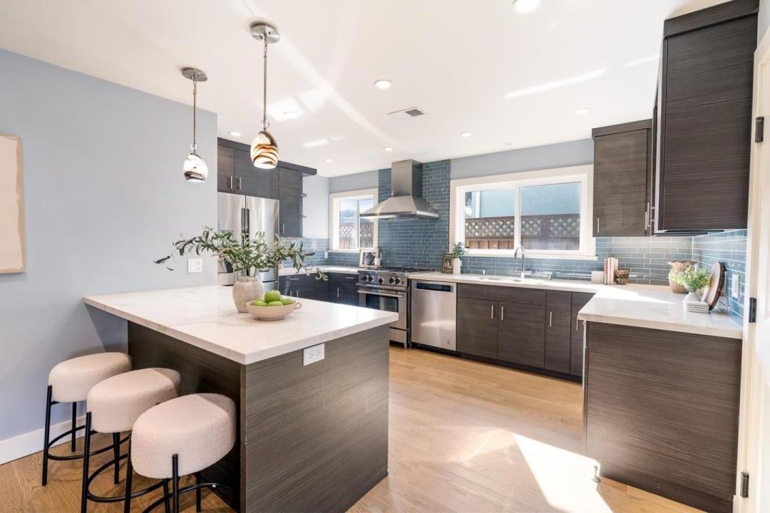 Detail Gallery Image 9 of 37 For 331 Rockwood Dr, South San Francisco,  CA 94080 - 3 Beds | 2 Baths