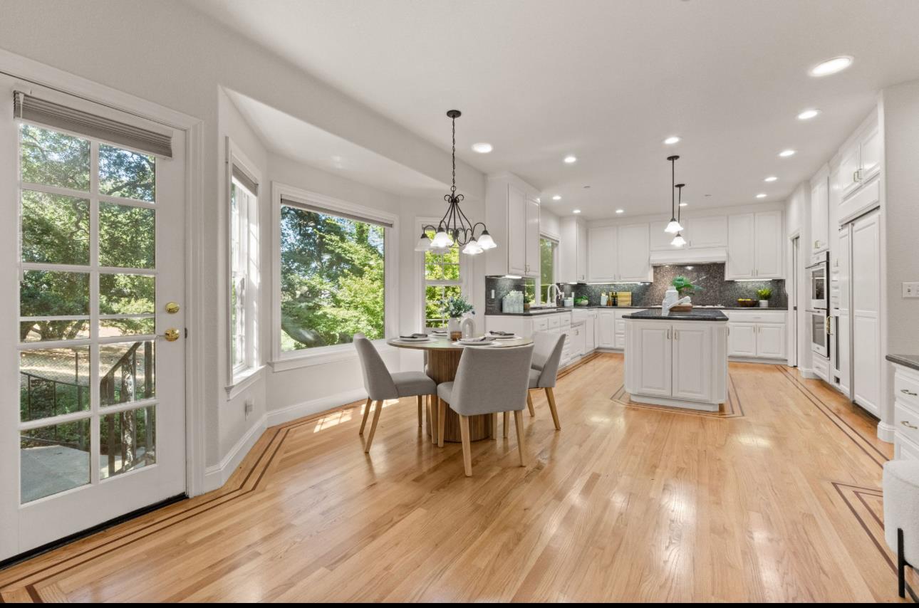 Detail Gallery Image 6 of 40 For 1925 Mantelli Dr, Gilroy,  CA 95020 - 5 Beds | 3/1 Baths