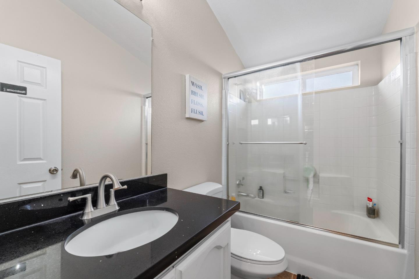 Detail Gallery Image 19 of 27 For 5450 Monterey Rd #15,  San Jose,  CA 95111 - 3 Beds | 2 Baths