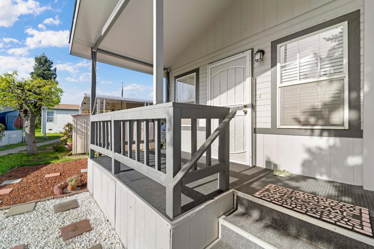 Detail Gallery Image 22 of 27 For 5450 Monterey Rd #15,  San Jose,  CA 95111 - 3 Beds | 2 Baths