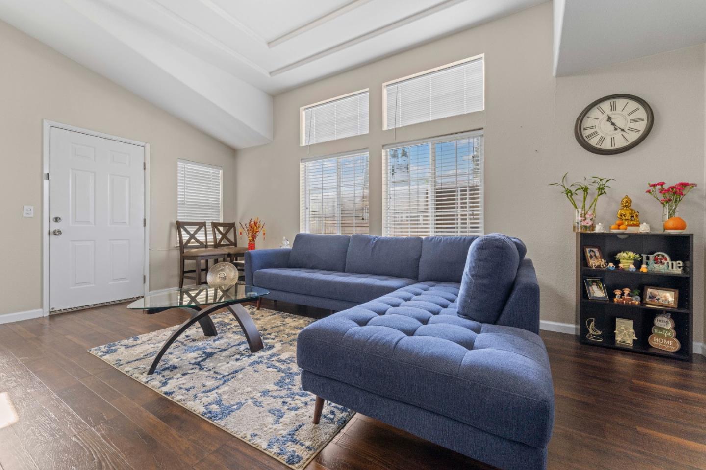 Detail Gallery Image 3 of 27 For 5450 Monterey Rd #15,  San Jose,  CA 95111 - 3 Beds | 2 Baths