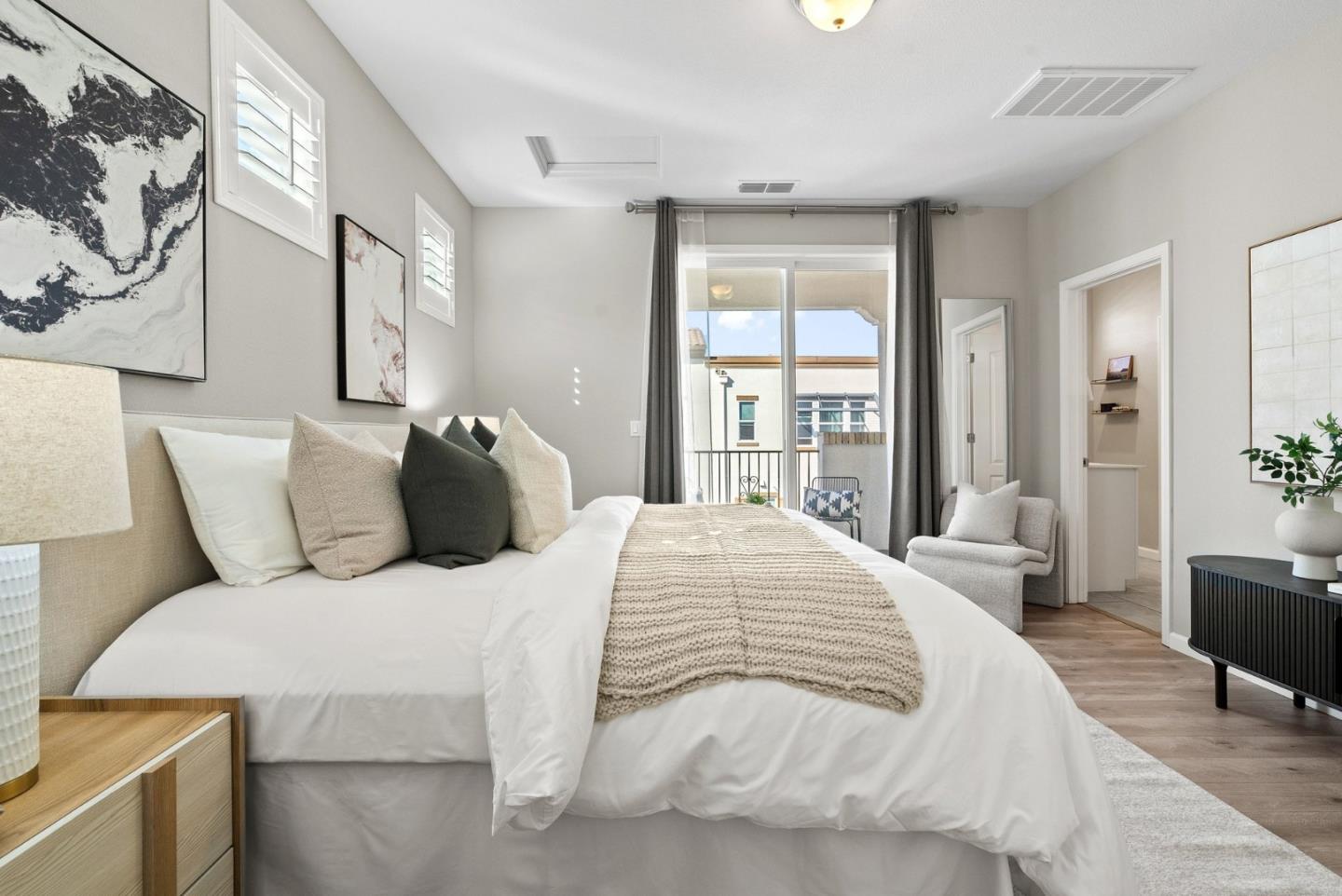 Detail Gallery Image 24 of 60 For 2726 Terni Ct #6,  San Jose,  CA 95111 - 2 Beds | 2/1 Baths