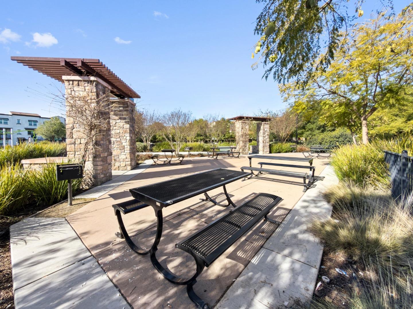 Detail Gallery Image 52 of 60 For 2726 Terni Ct #6,  San Jose,  CA 95111 - 2 Beds | 2/1 Baths