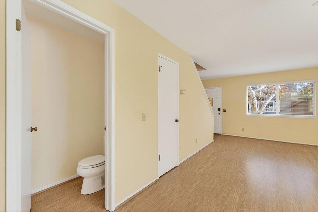 Detail Gallery Image 11 of 28 For 2747 Orchard St, Soquel,  CA 95073 - 3 Beds | 2/1 Baths