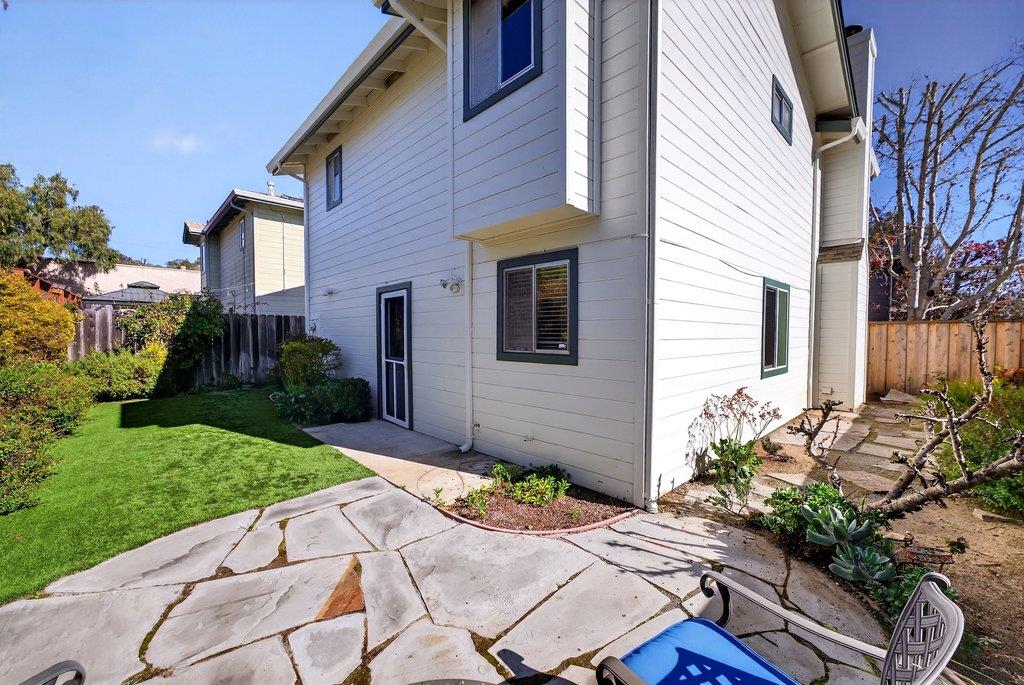 Detail Gallery Image 23 of 28 For 2747 Orchard St, Soquel,  CA 95073 - 3 Beds | 2/1 Baths