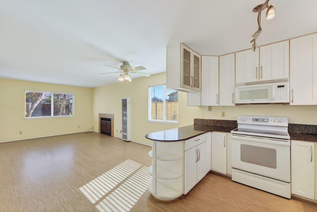 Detail Gallery Image 7 of 28 For 2747 Orchard St, Soquel,  CA 95073 - 3 Beds | 2/1 Baths