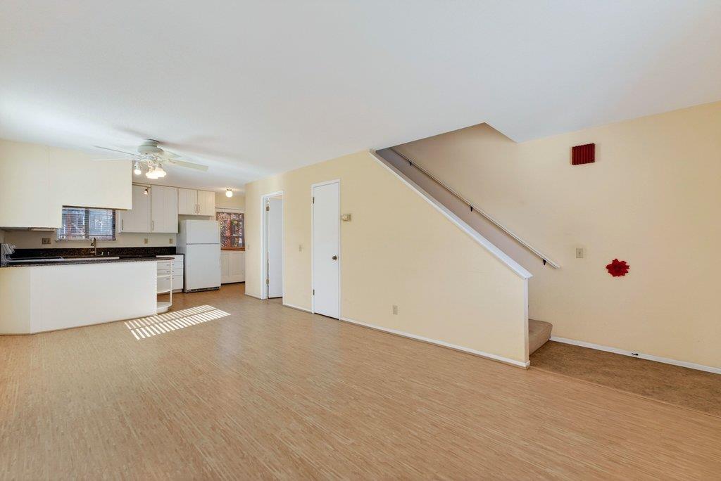 Detail Gallery Image 9 of 28 For 2747 Orchard St, Soquel,  CA 95073 - 3 Beds | 2/1 Baths