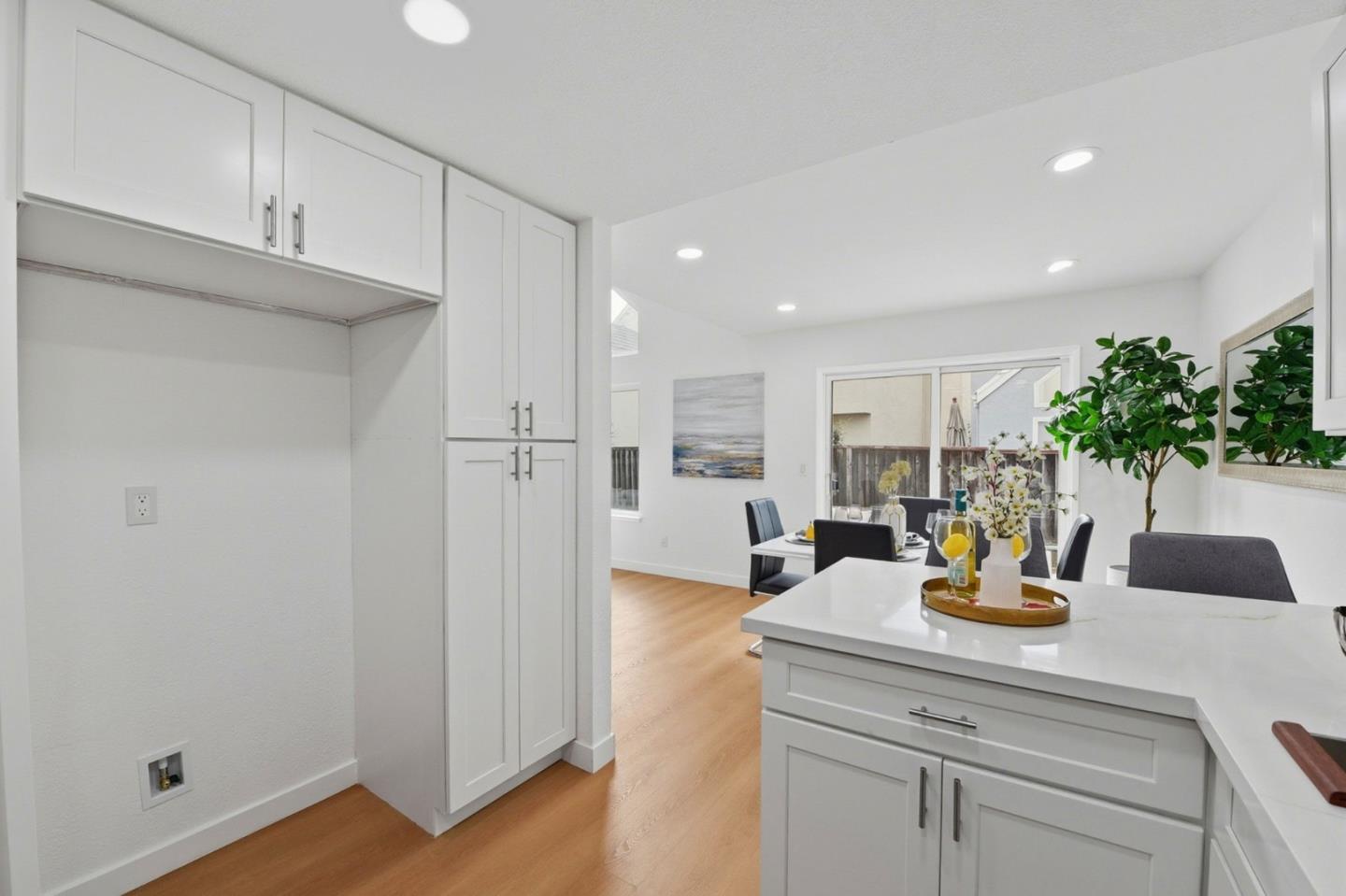 Detail Gallery Image 11 of 37 For 513 Glenmoor Cir, Milpitas,  CA 95035 - 4 Beds | 3 Baths