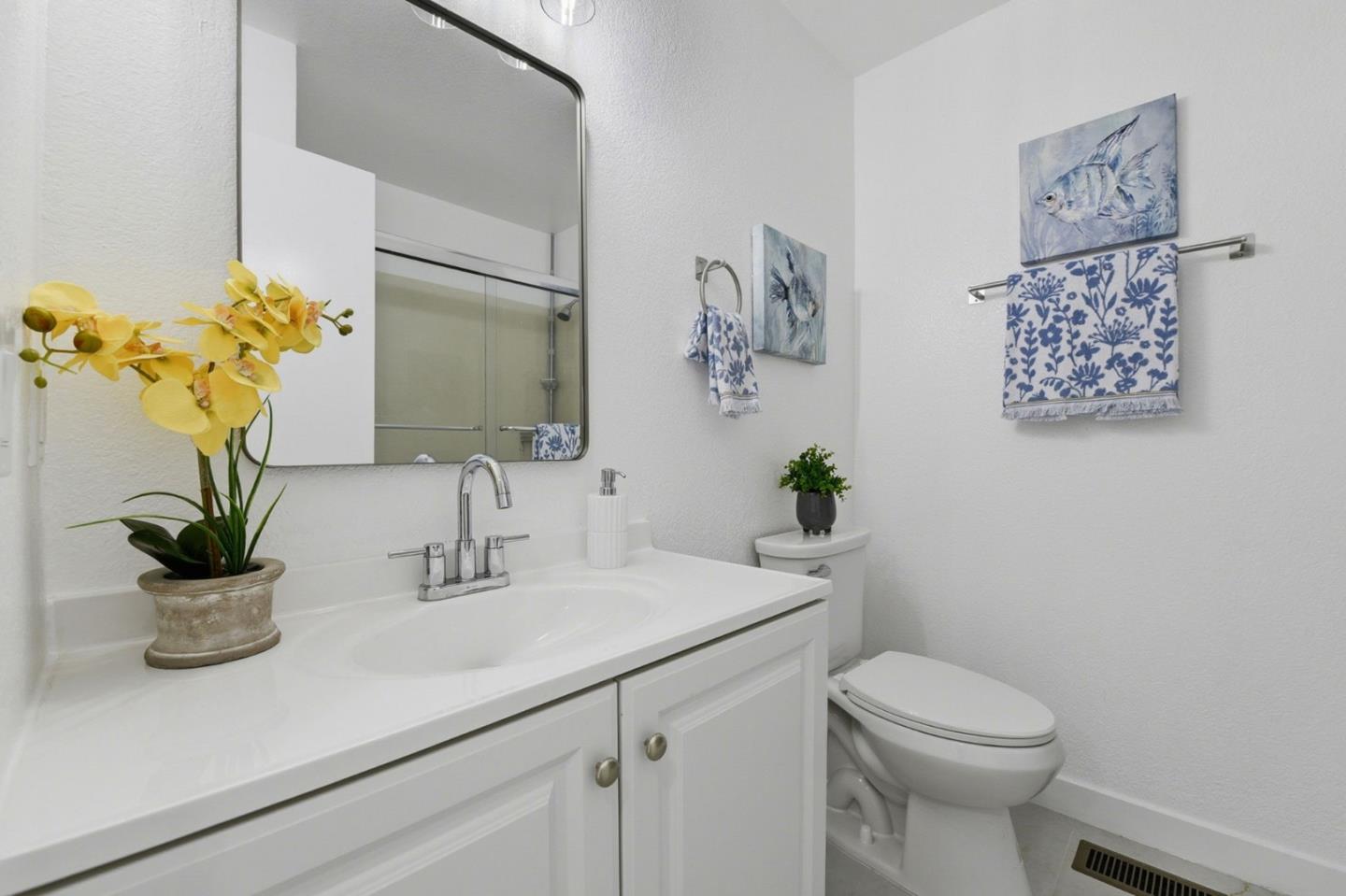 Detail Gallery Image 30 of 37 For 513 Glenmoor Cir, Milpitas,  CA 95035 - 4 Beds | 3 Baths