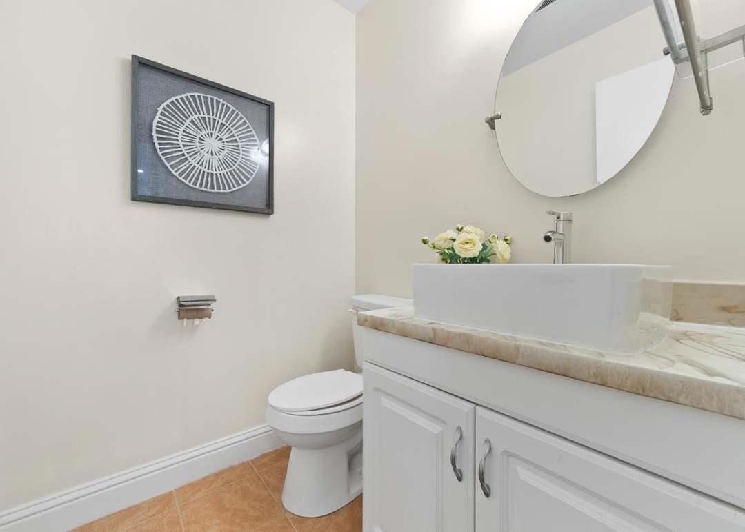 Detail Gallery Image 10 of 25 For 4243 Comet Cir, Union City,  CA 94587 - 3 Beds | 1/1 Baths