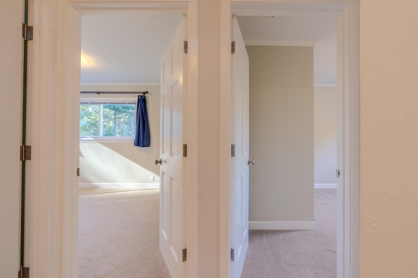 Detail Gallery Image 17 of 31 For 1104 Barcelona Dr, Pacifica,  CA 94044 - 4 Beds | 3 Baths