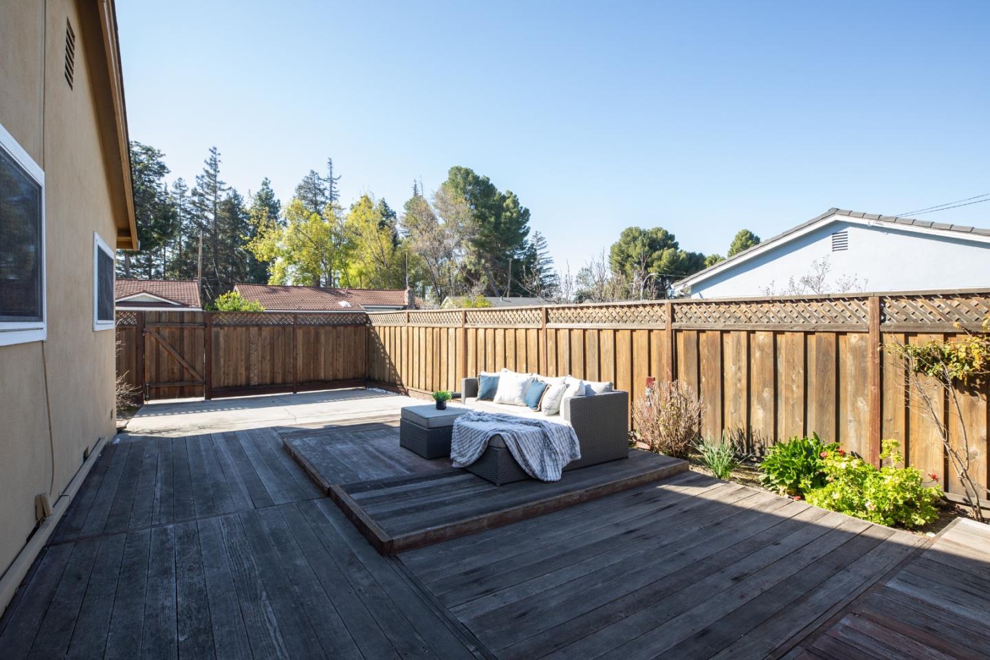 Detail Gallery Image 19 of 21 For 2545 Austin Pl, Santa Clara,  CA 95050 - 3 Beds | 2 Baths