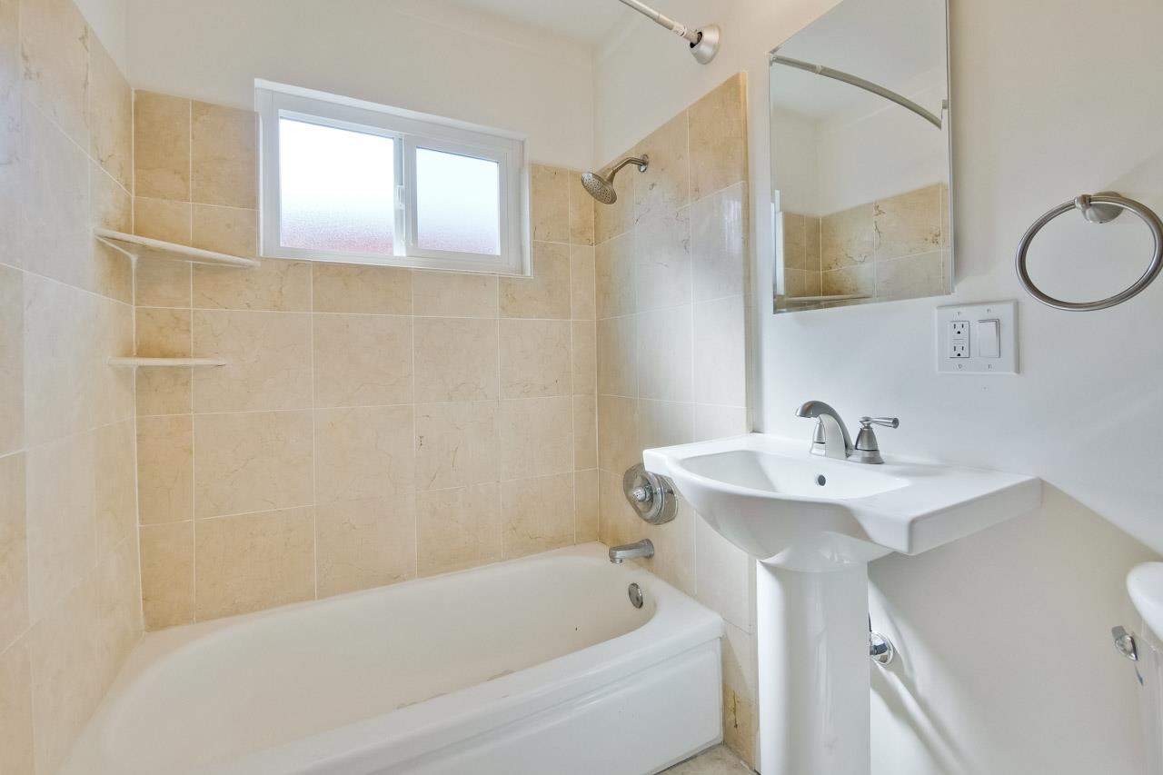 Detail Gallery Image 11 of 12 For 2872 Manda Dr, San Jose,  CA 95124 - 4 Beds | 2 Baths