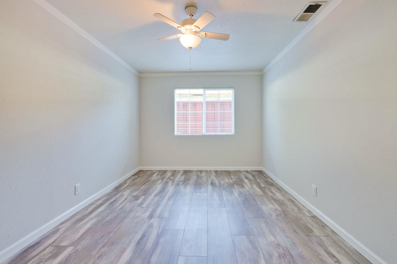 Detail Gallery Image 7 of 12 For 2872 Manda Dr, San Jose,  CA 95124 - 4 Beds | 2 Baths