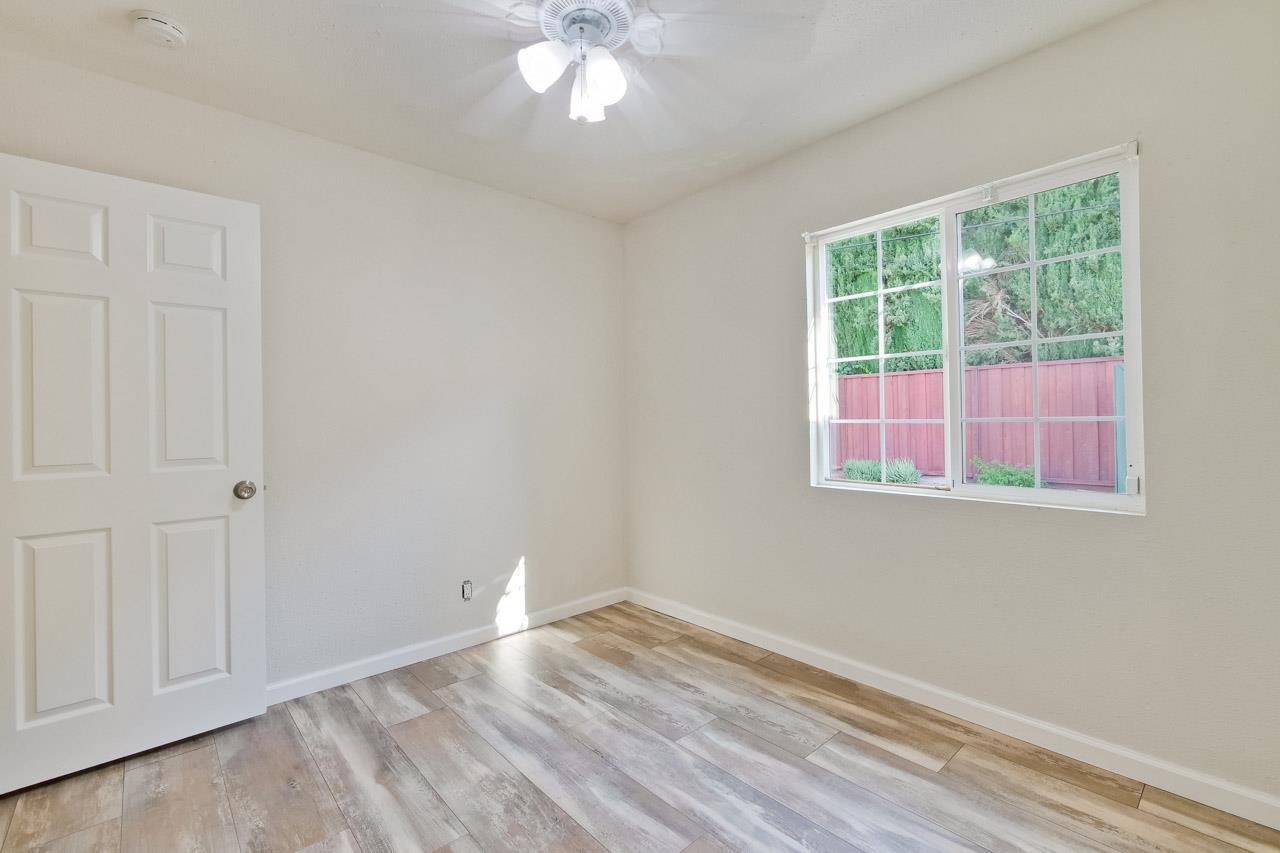 Detail Gallery Image 8 of 12 For 2872 Manda Dr, San Jose,  CA 95124 - 4 Beds | 2 Baths
