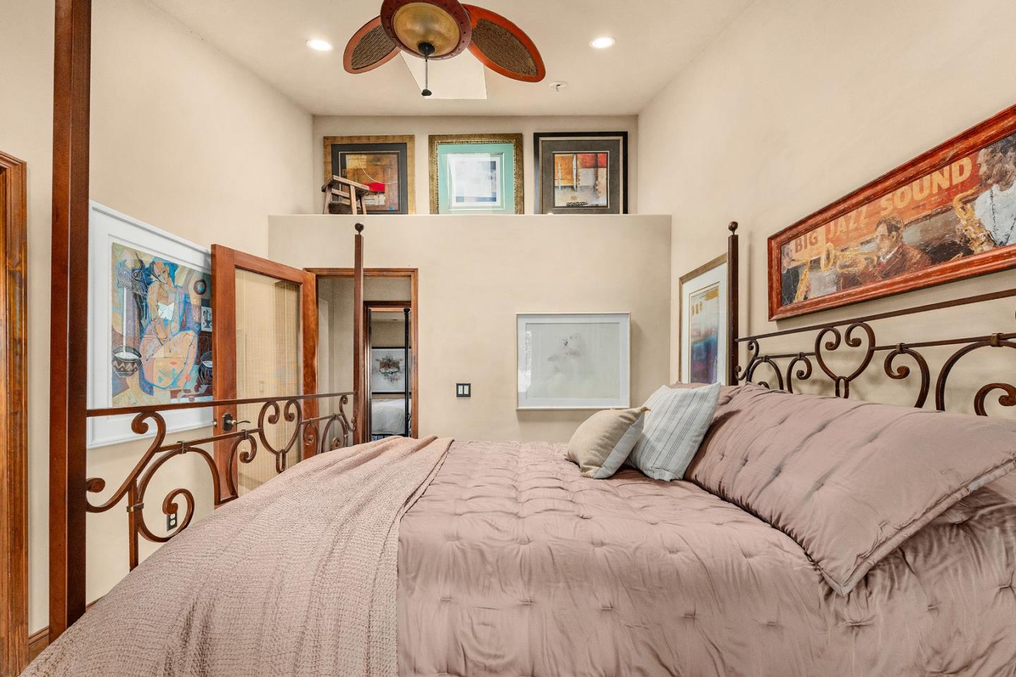 Detail Gallery Image 15 of 35 For 19375 Montevina Rd, Los Gatos,  CA 95033 - 2 Beds | 2 Baths