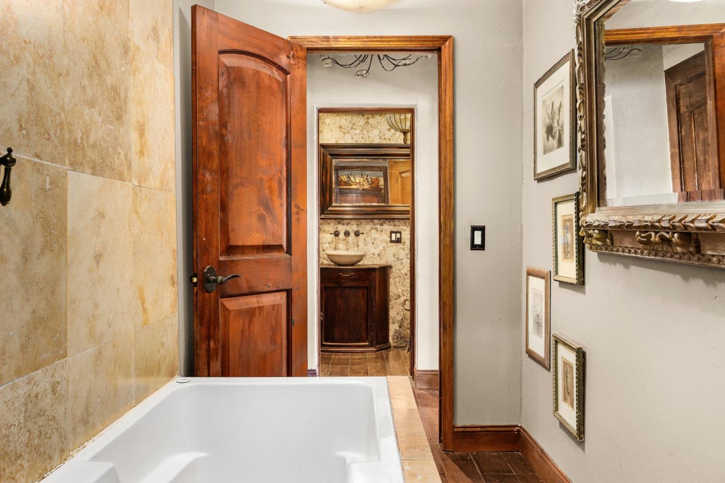 Detail Gallery Image 21 of 35 For 19375 Montevina Rd, Los Gatos,  CA 95033 - 2 Beds | 2 Baths