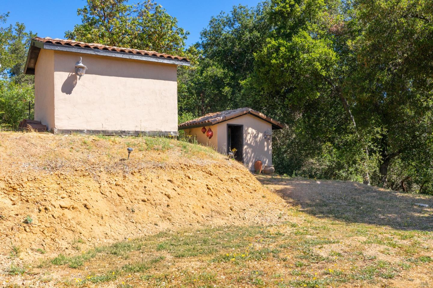 Detail Gallery Image 29 of 35 For 19375 Montevina Rd, Los Gatos,  CA 95033 - 2 Beds | 2 Baths