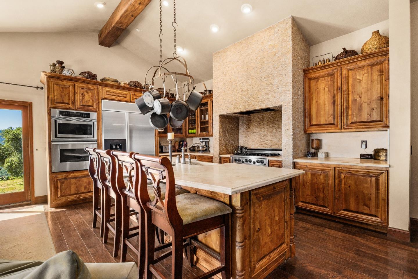 Detail Gallery Image 9 of 35 For 19375 Montevina Rd, Los Gatos,  CA 95033 - 2 Beds | 2 Baths