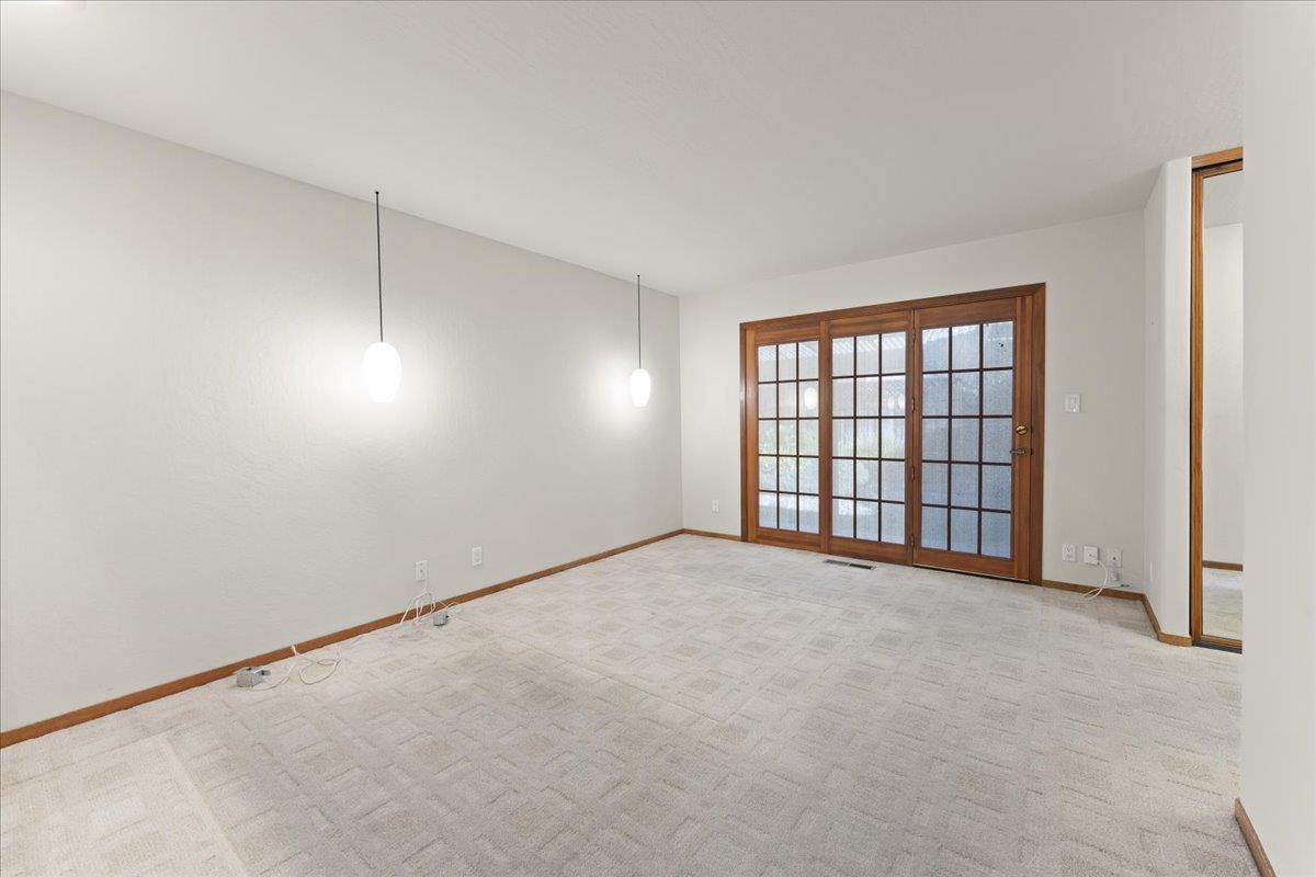 Detail Gallery Image 19 of 46 For 2638 Park Wilshire Dr, San Jose,  CA 95124 - 5 Beds | 3 Baths