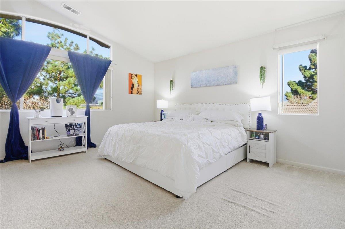 Detail Gallery Image 16 of 42 For 34 Whitman Cir, Salinas,  CA 93906 - 4 Beds | 3 Baths