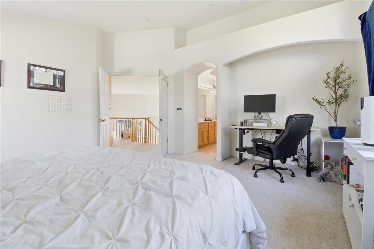 Detail Gallery Image 17 of 42 For 34 Whitman Cir, Salinas,  CA 93906 - 4 Beds | 3 Baths