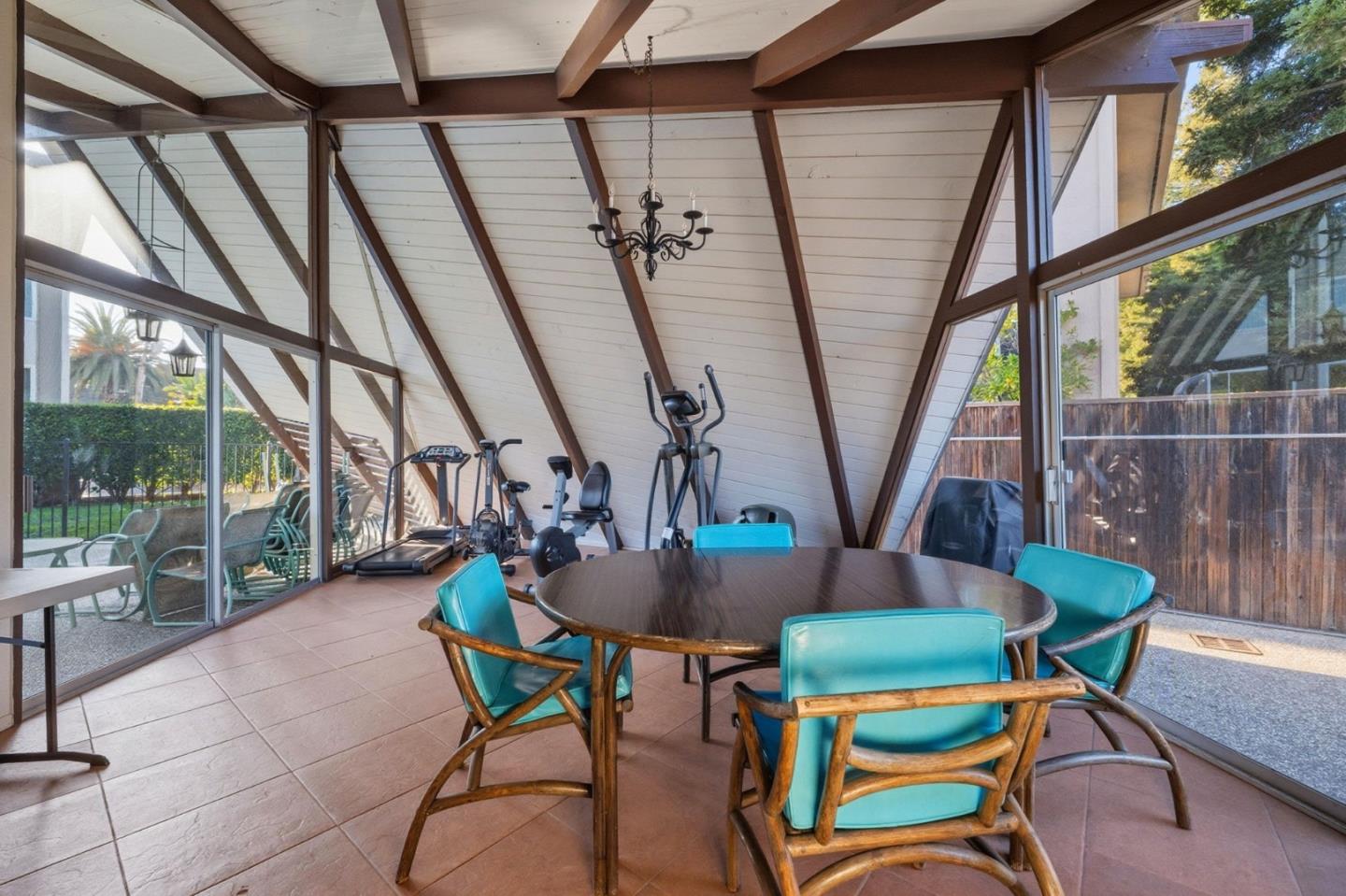 Detail Gallery Image 37 of 38 For 200 Elm St #112,  San Mateo,  CA 94401 - 3 Beds | 2 Baths