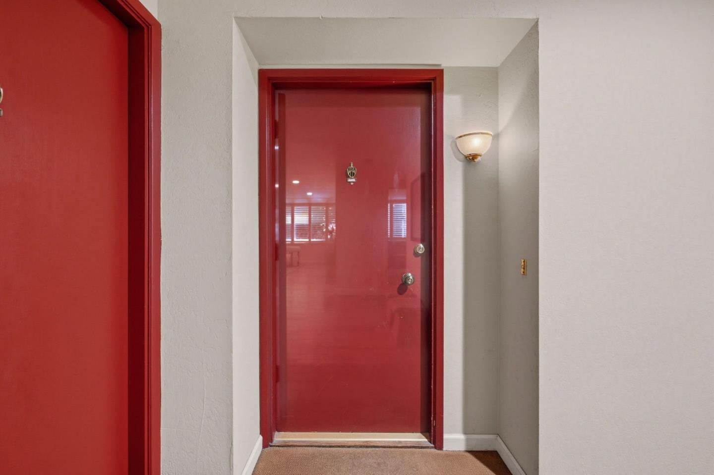 Detail Gallery Image 5 of 38 For 200 Elm St #112,  San Mateo,  CA 94401 - 3 Beds | 2 Baths