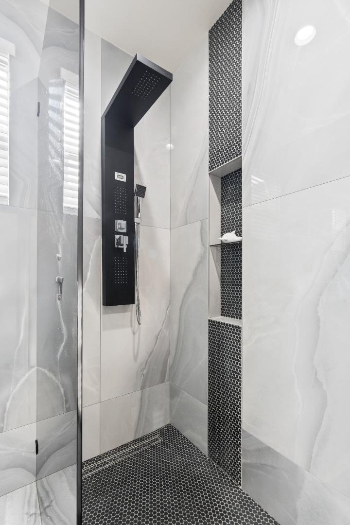 Detail Gallery Image 28 of 56 For 2372 Donner Pass Ave, Sacramento,  CA 95835 - 4 Beds | 2 Baths