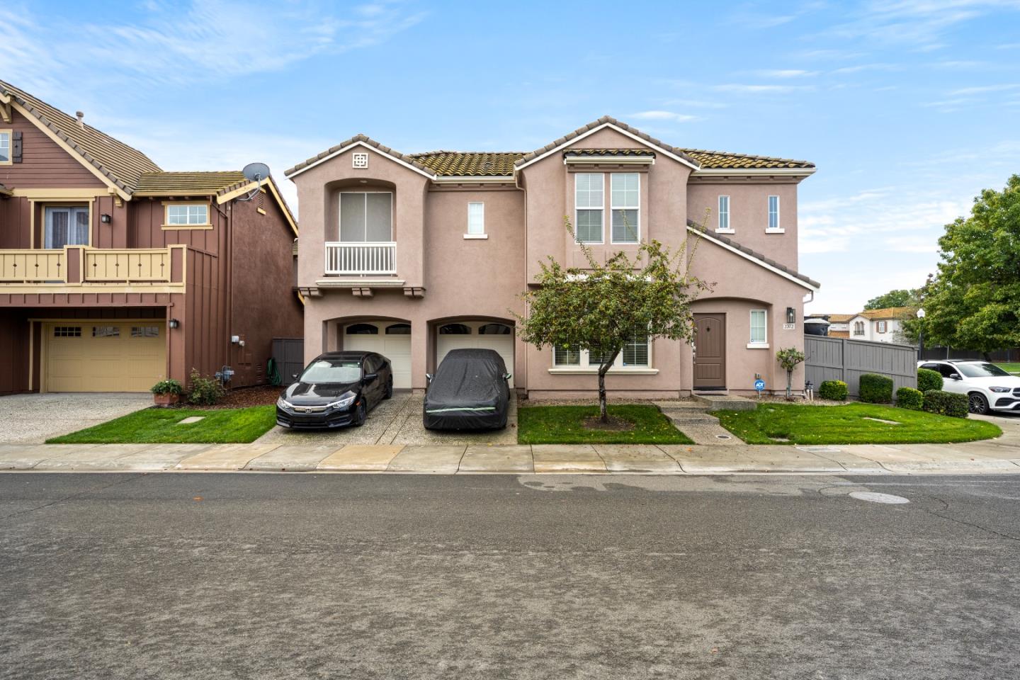 Detail Gallery Image 3 of 56 For 2372 Donner Pass Ave, Sacramento,  CA 95835 - 4 Beds | 2 Baths